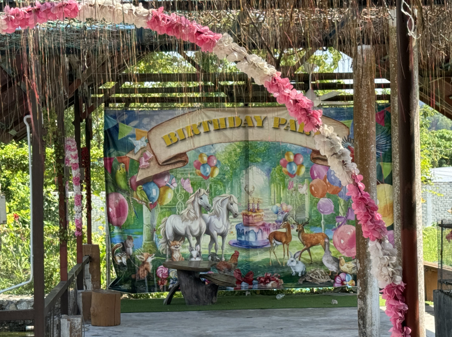 Sambutan hari jadi di ladang